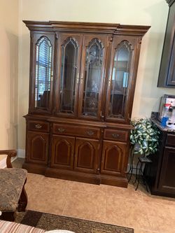 China cabinet