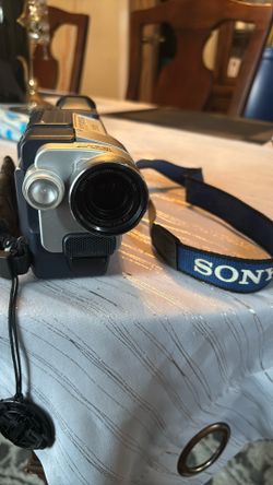 Sony Vintage Handy Can vision 