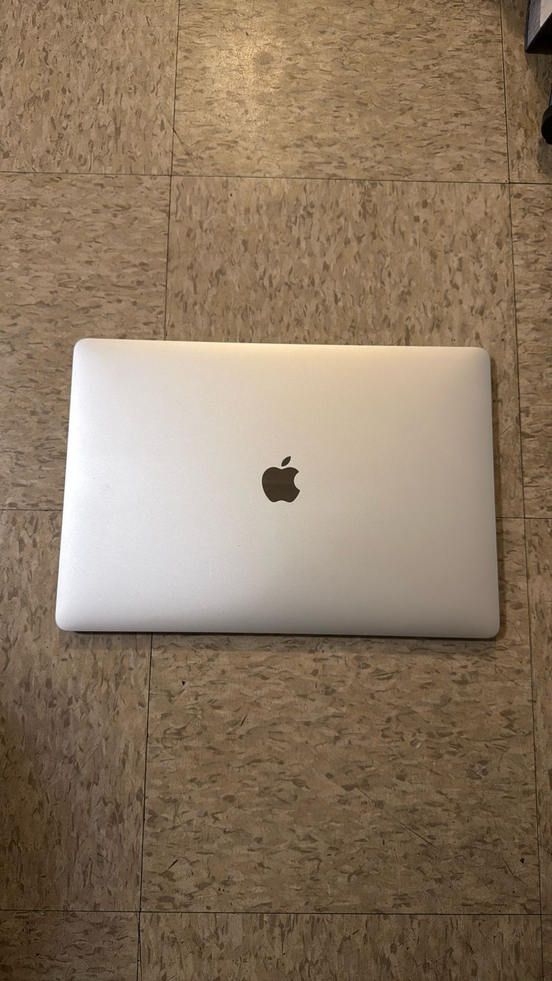 MacBook Pro A1990 15.6” Touch Bar Excellent Condition