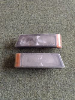 03'-06' Chevrolet Silverado Turn Signal Lights(Passenger & Driver Side)