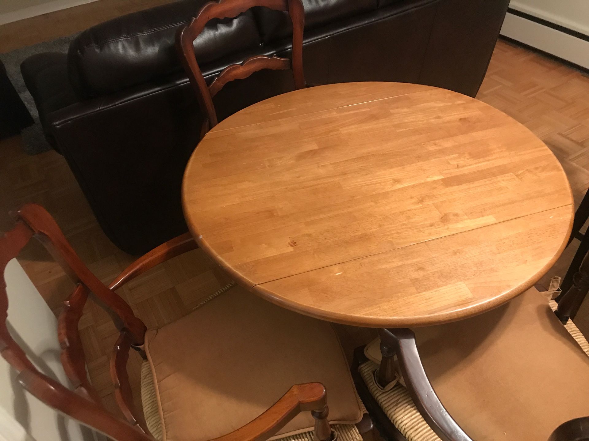 Dinning table