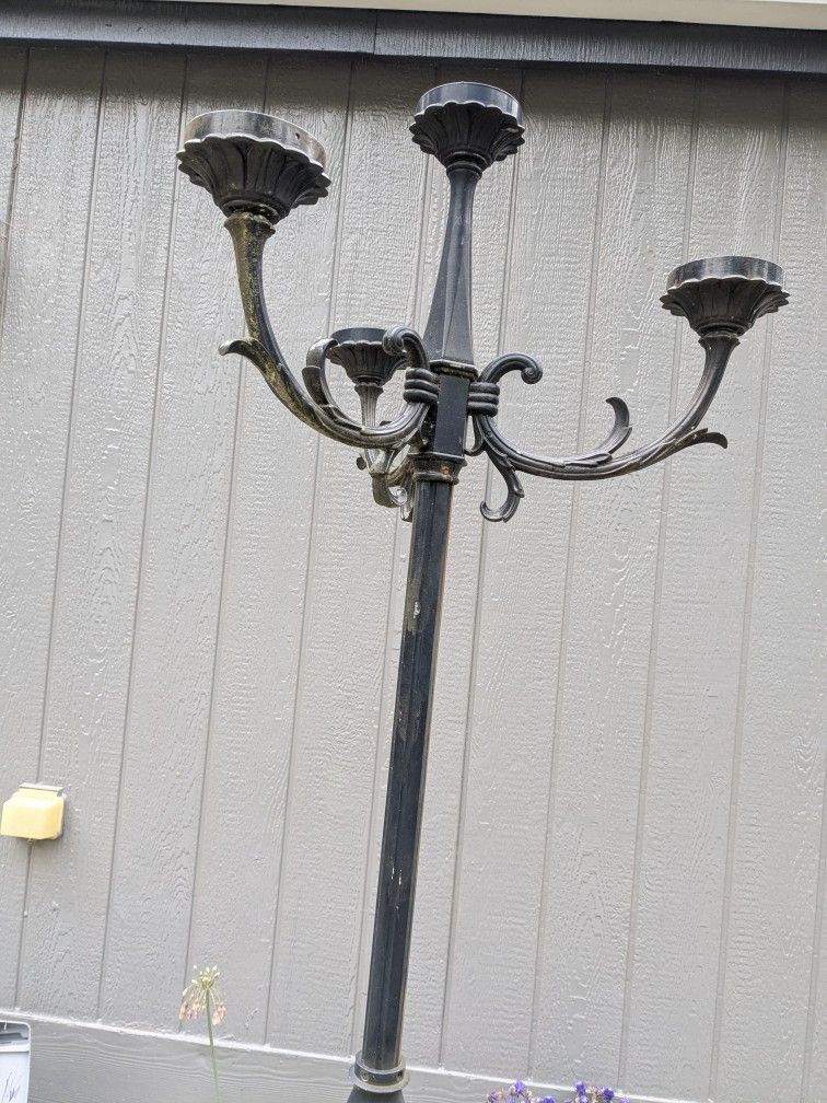 Antique Light Post