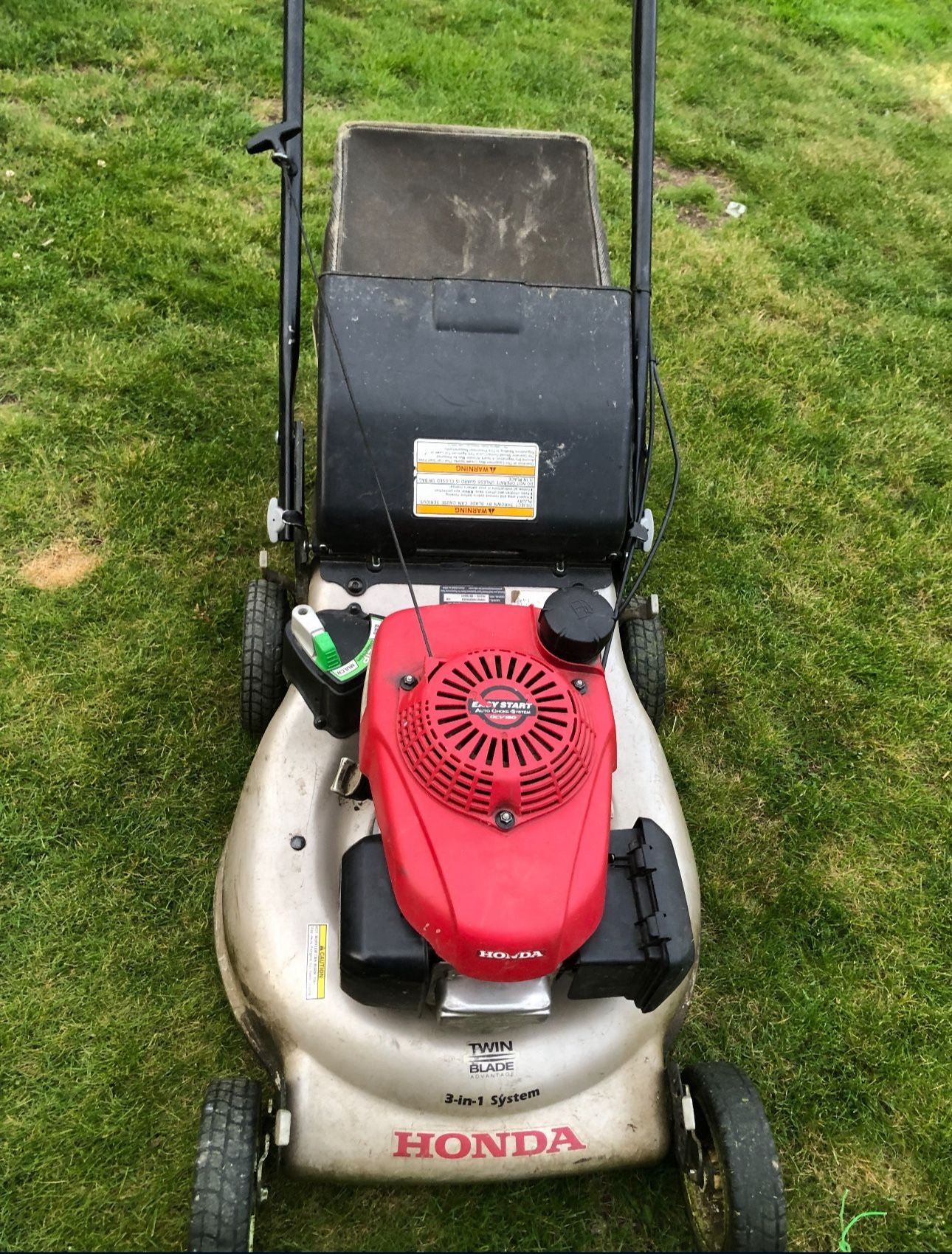 Honda lawn mower works great Bush Mower good condition