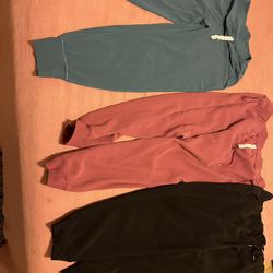 Lululemon Joggers  Excellent Condition 