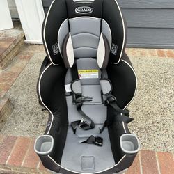 GRACO Car Seat