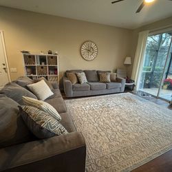 Sofa / Coach( Read Details)