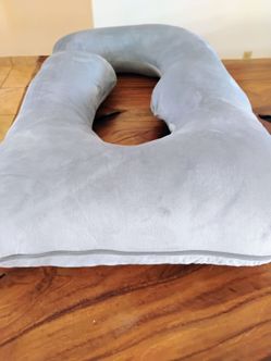 NEW (almost)- Maternity Sleep Pillow-