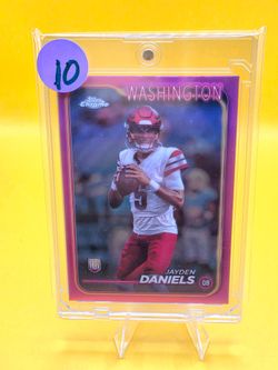 2024 Topps Chrome - Rookies Jayden Daniels #201 Pink Refractor (RC)