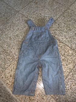 Adorable overalls size 3-6 months
