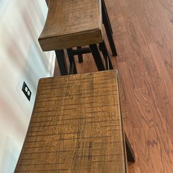 Barstools & Table set