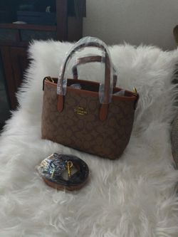 Coach handbag