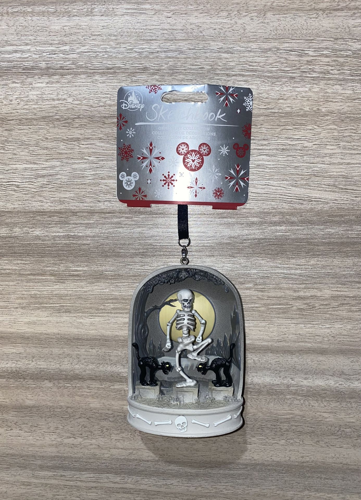 New Disney Ornament Skeleton Dance Silly Symphony Sketchbook Disneyland.