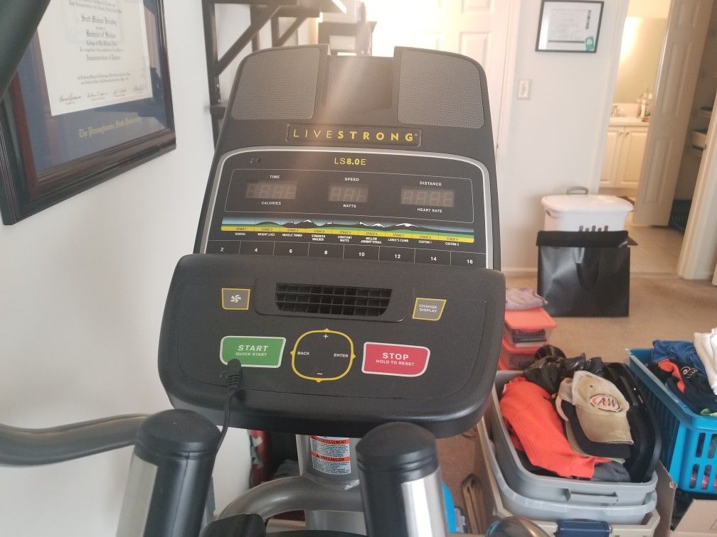 Elliptical Livestrong LS8.0E for Sale in King of Prussia, PA OfferUp