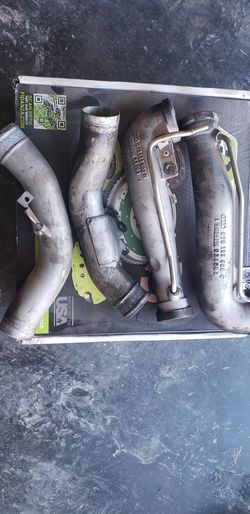 Used OEM Turbo Inlet And Intercooler Pipes Set