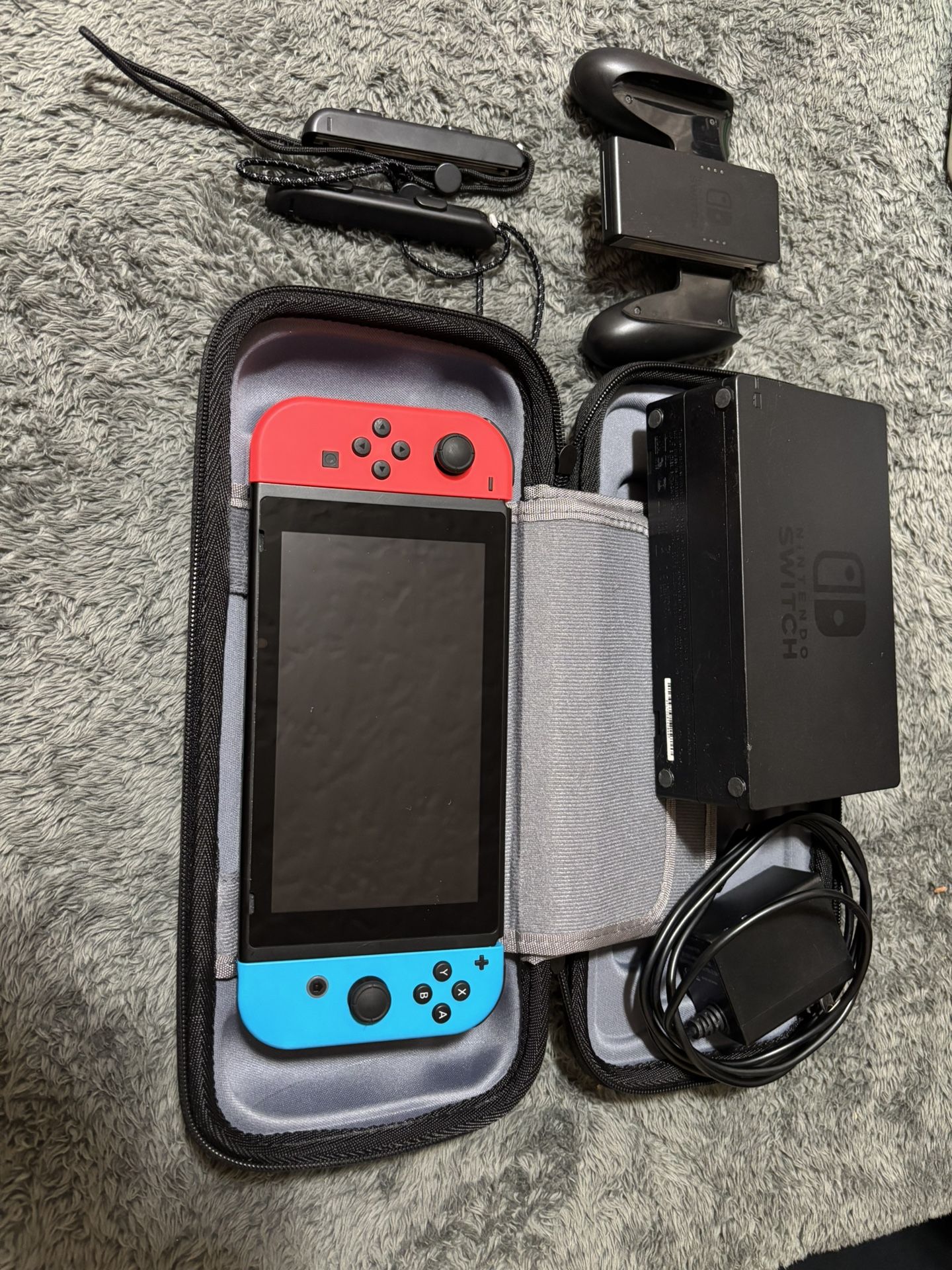 Like New Nintendo Switch V2