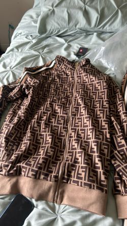 Designer track Suit fend! 