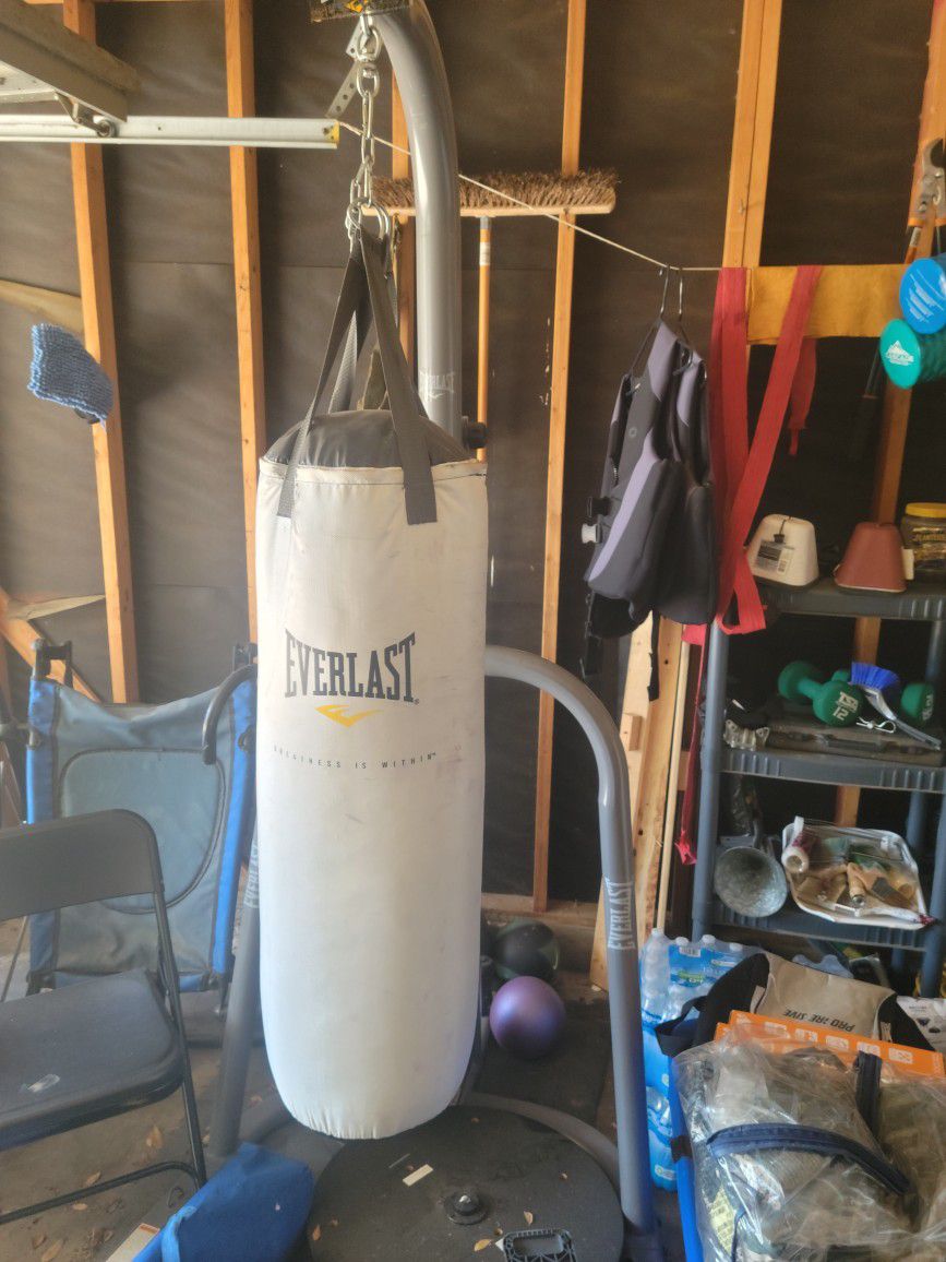 Punching Bag With Speed Bag Connection/Speed Bag Not Included 
