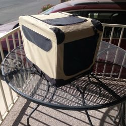 Amazon Brand Folding pet Carrier