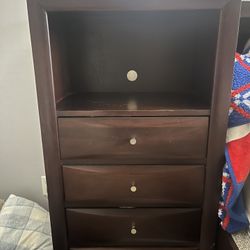 Queen Bedroom Set