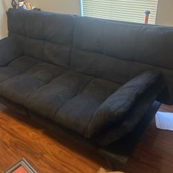 Black Futon 