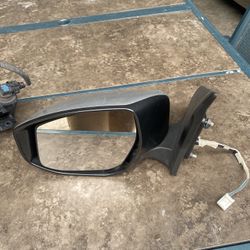 Mirror Right Side Nissan Sentra 2018