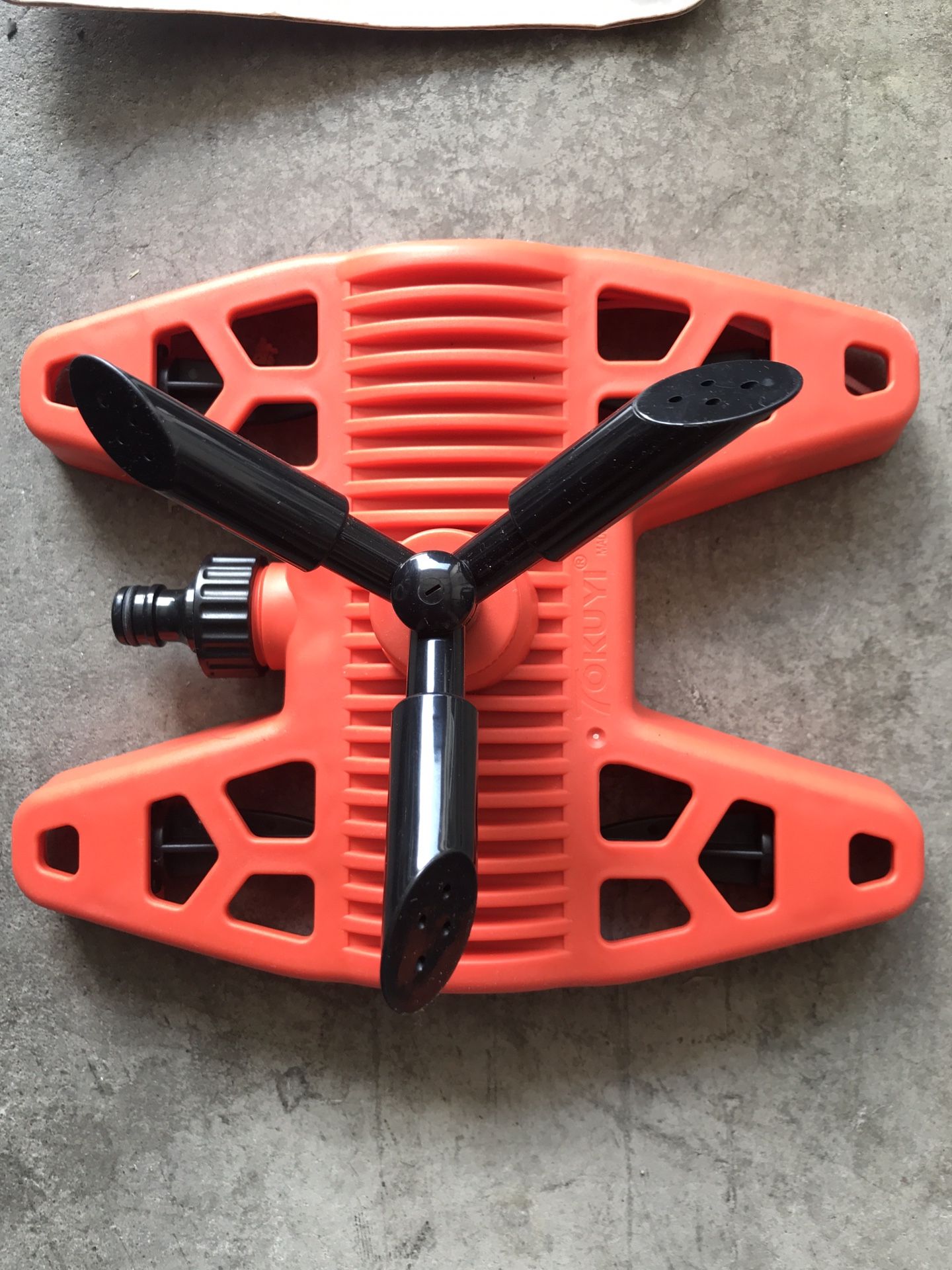 Water sprinkler brand new unused.