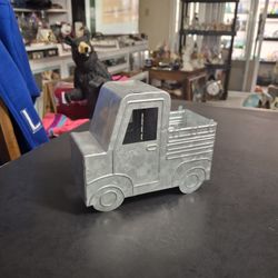 Galvanized Metal Vintage Look Truck Plant Container, Rustic Farmhouse Style Tabletop Decoration 6"L X 5"H X 2.5"W'New Out Of Box