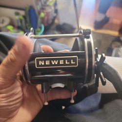 Newell C454-5 Fishing Reel 