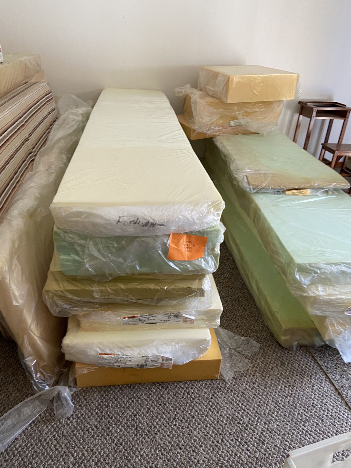 HIGH DENSITY FOAM
