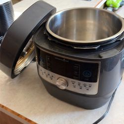 Pampered Chef slow cooker