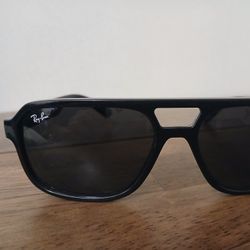 Ray-ban Scuderia FERRARI SUNGLASSES OBO!