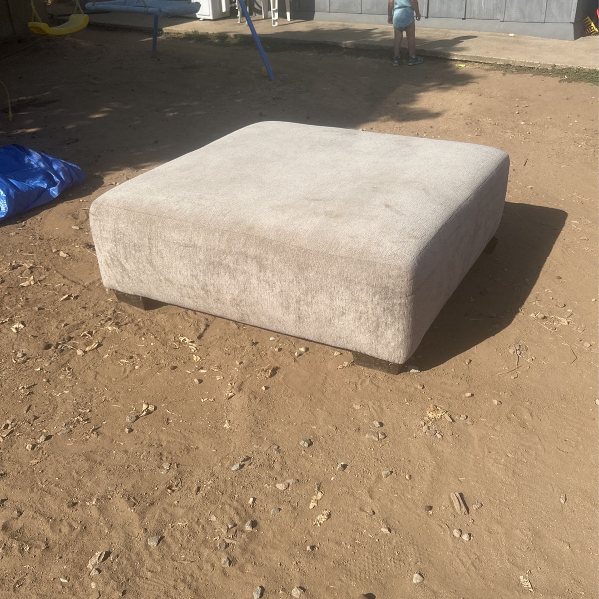 Free Ottoman