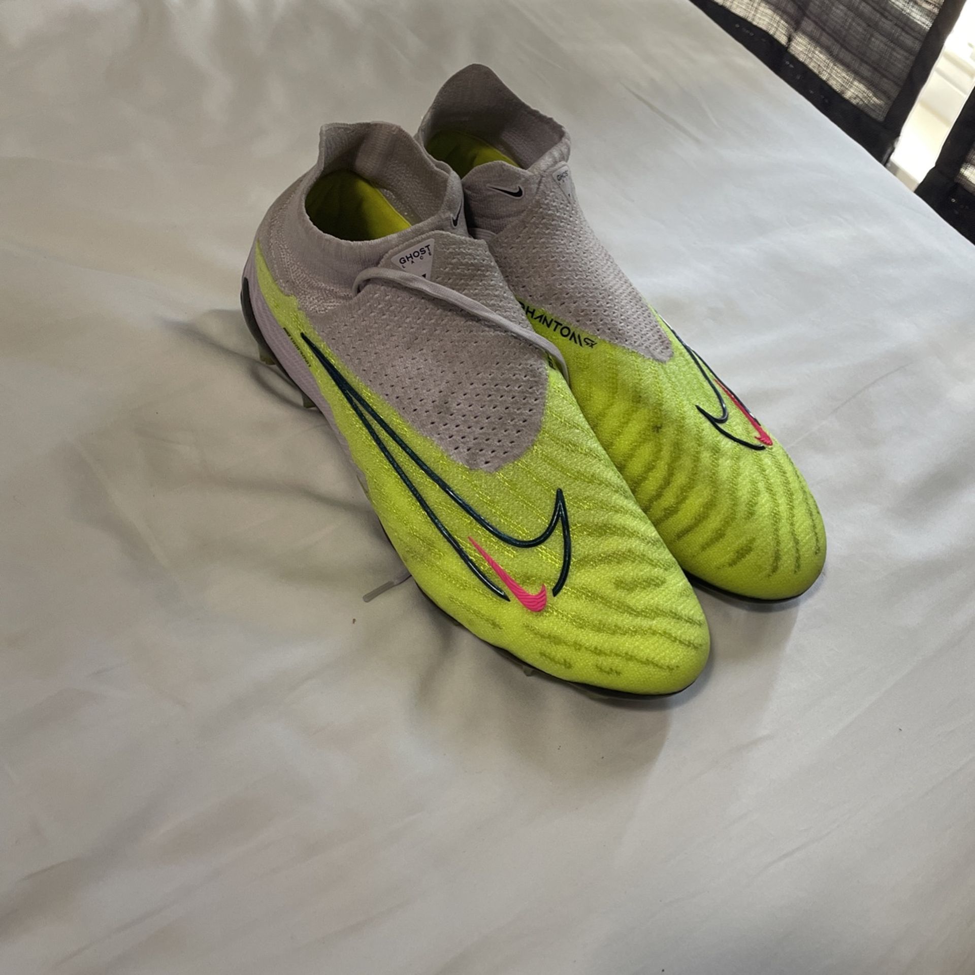 nike soccer cleats