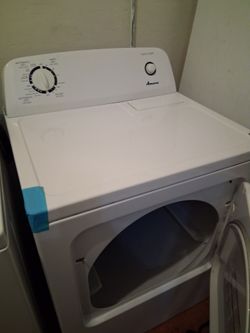 Amana dryer like new
