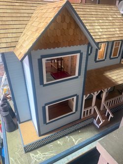 Antique doll house