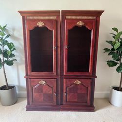 Modern Display Cabinets