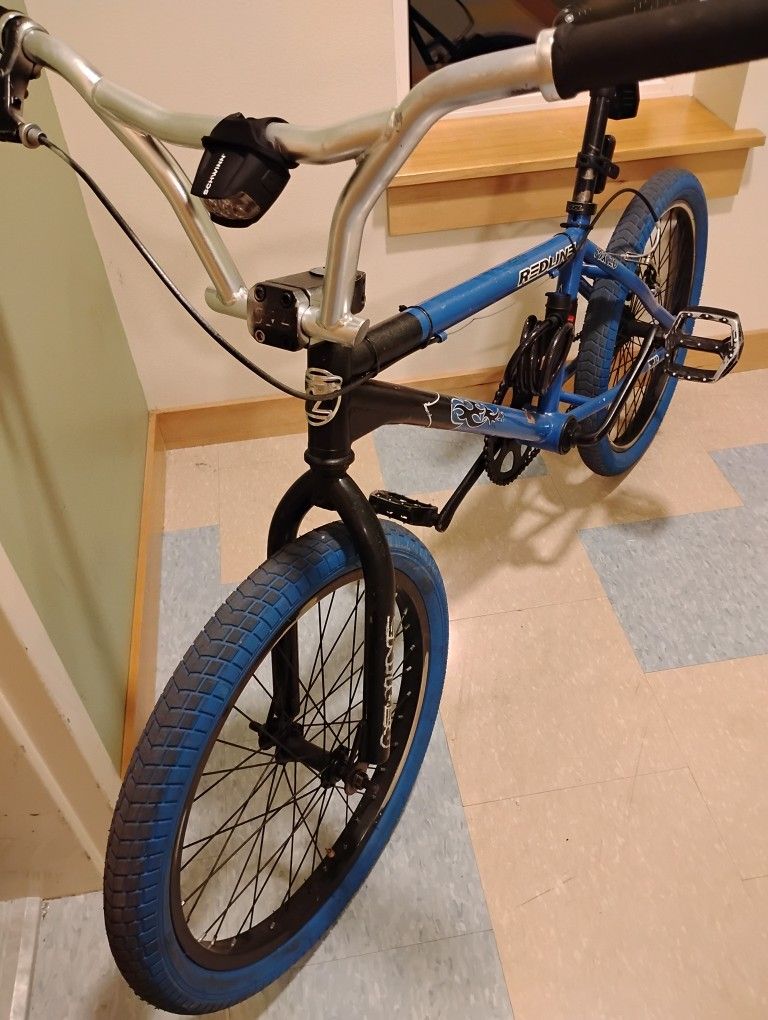 Redline 20 Inch