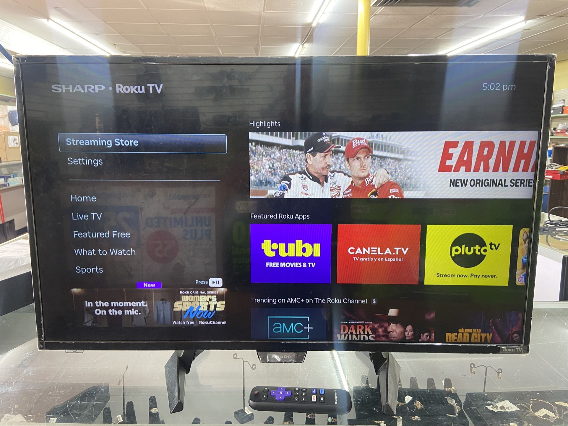 Sharp - 32" Class (31.5" Diag.) - LED - 1080p - Smart - HDTV - Roku TV
