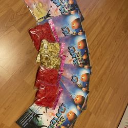 6 Sky Lanterns And 5 Fabric Rose Petals 