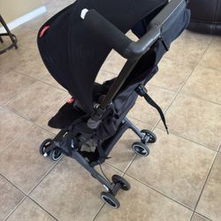 GB pocket Stroller 