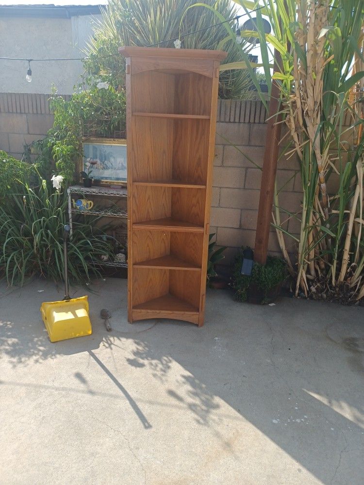  Corner Shelf
