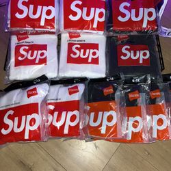 Supreme Socks 