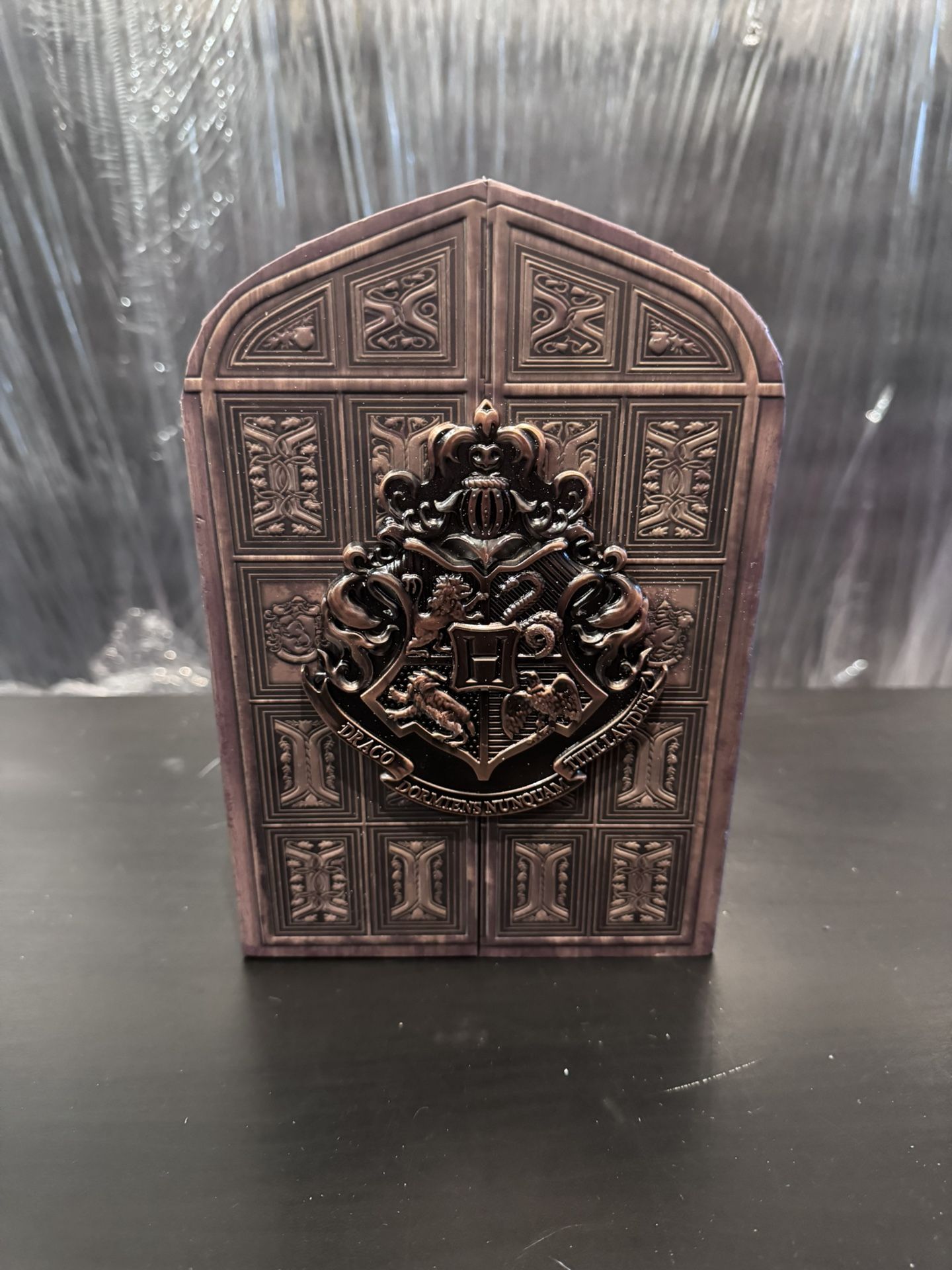 Harry Potter Hogwarts Display Box – Great Hall Door Design – Sorting Hat Poem – 6x3x9 in