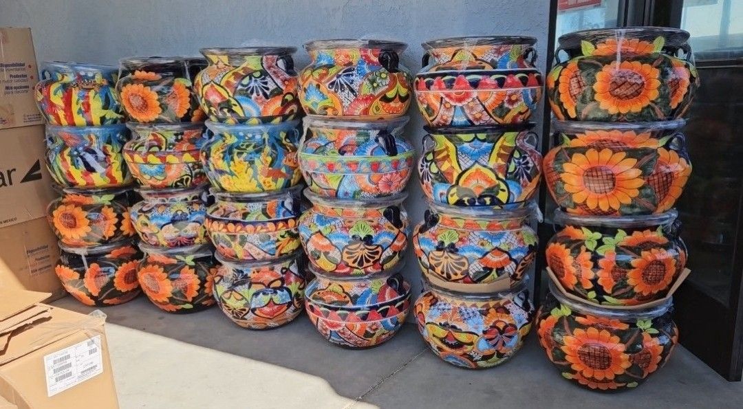 π₯π₯20 % Off π₯ Large Talavera Pot π₯ Talavera & Clay Pottery Store. Tel 562 348-2841