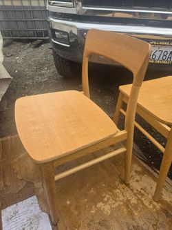 Light Wood Dining Chair 24 pieces