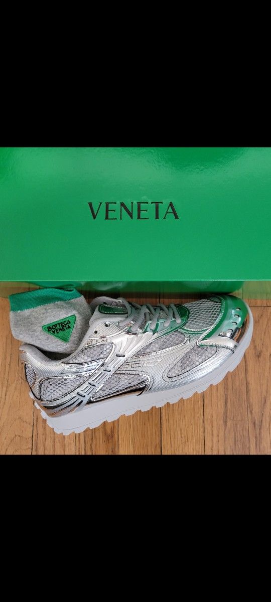 SILVER SNEAKERS! 9