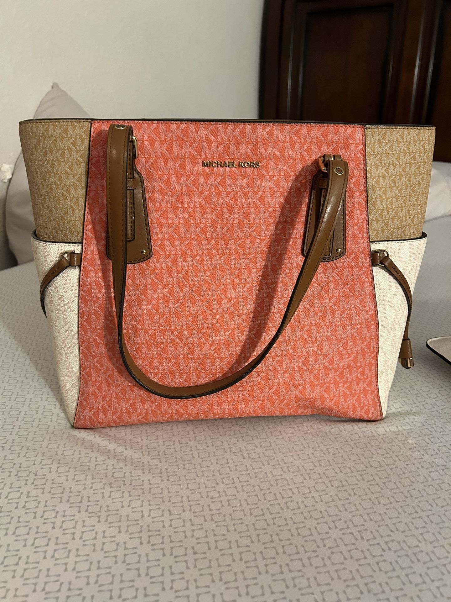 Michael Kors Tote