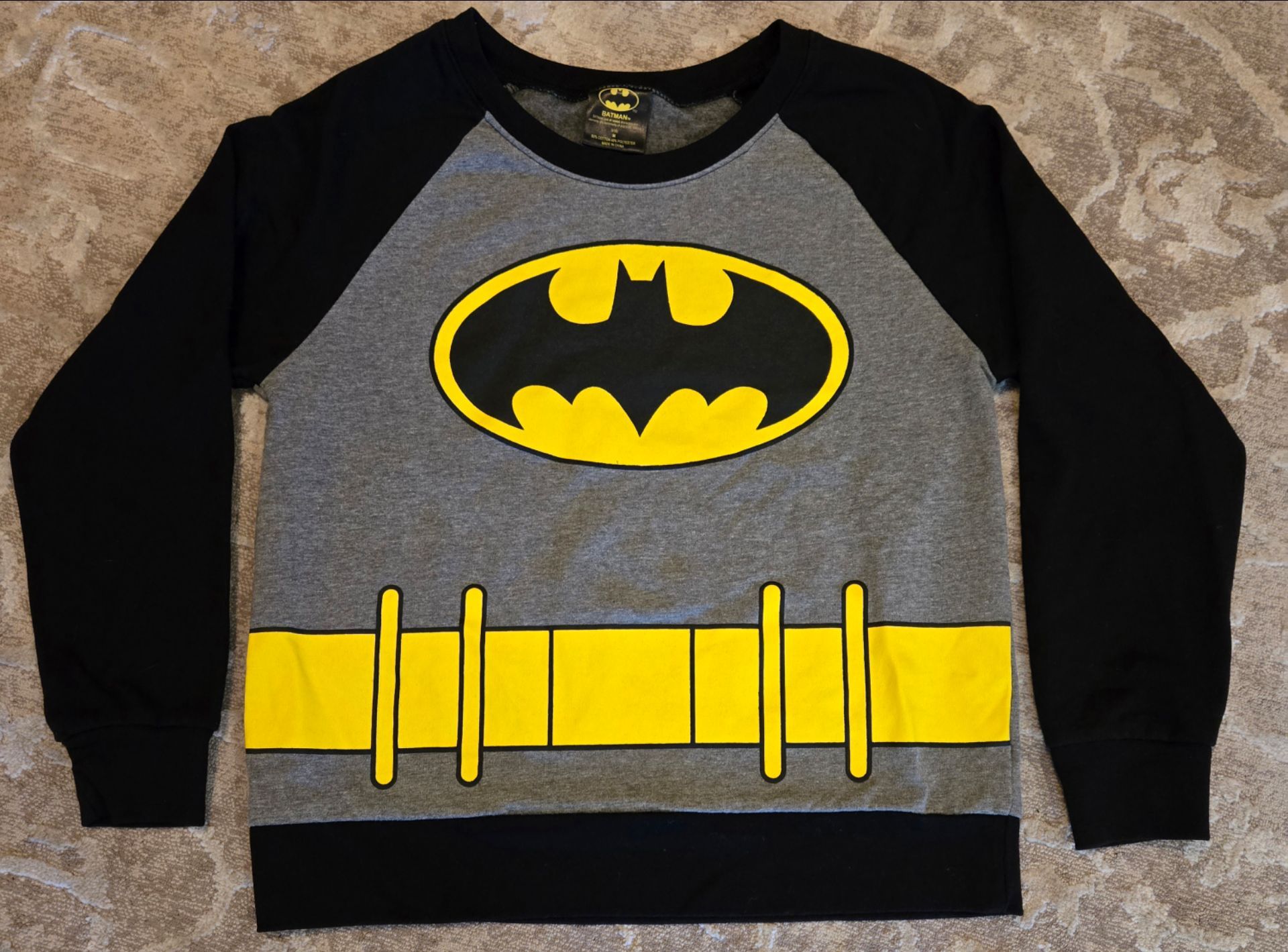 Juniors Batman Long Sleeve Fleece Lined Shirt Black Gray Size M Preowned
