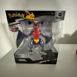 Pokemon Garchomp trainer action figure new