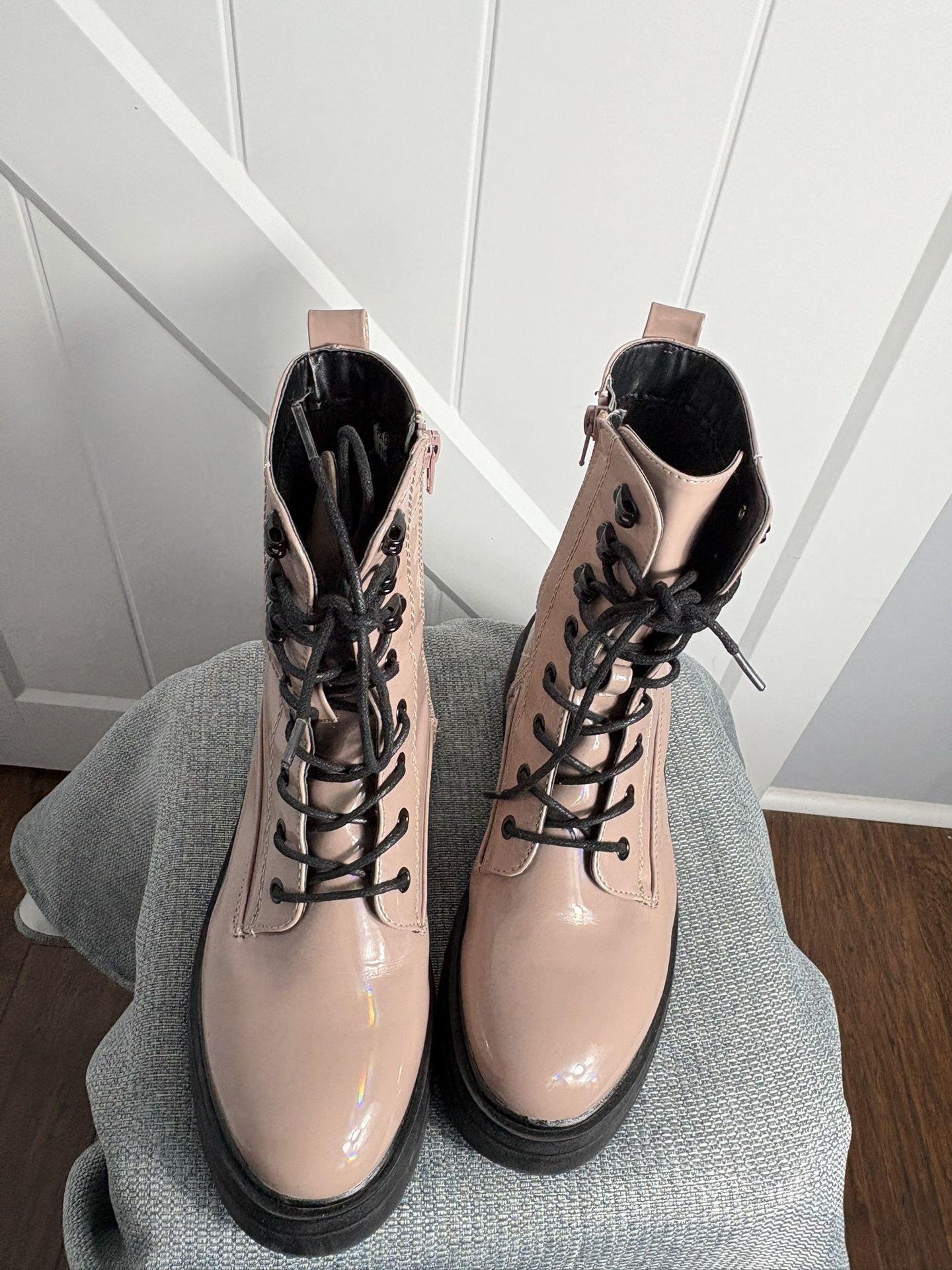 Call It Spring Women’s Asea Mid Calf Combat Boot Blush Vegan Leather Faux Fur Lined Size 8